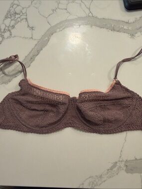 Free People Lace Underwire Bra in Mauve with Pink Trim